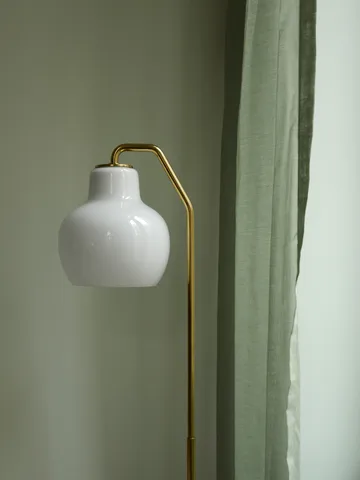 VL Ring Crown floor lamp - Brass-opal glass - Louis Poulsen