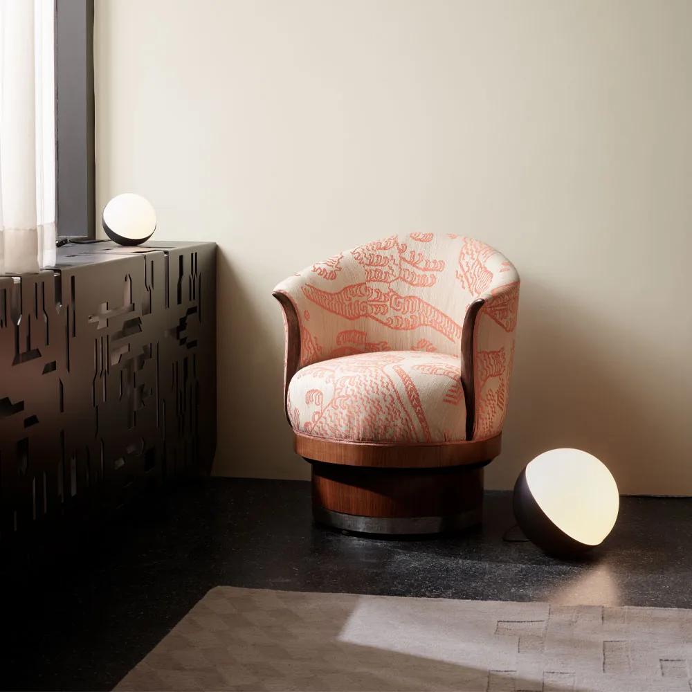 VL Studio table lamp/floor lamp Ø32 cm, Brass Louis Poulsen