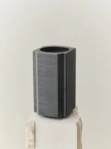 Funki pot S 36 cm - Raw Iron - Louise Roe