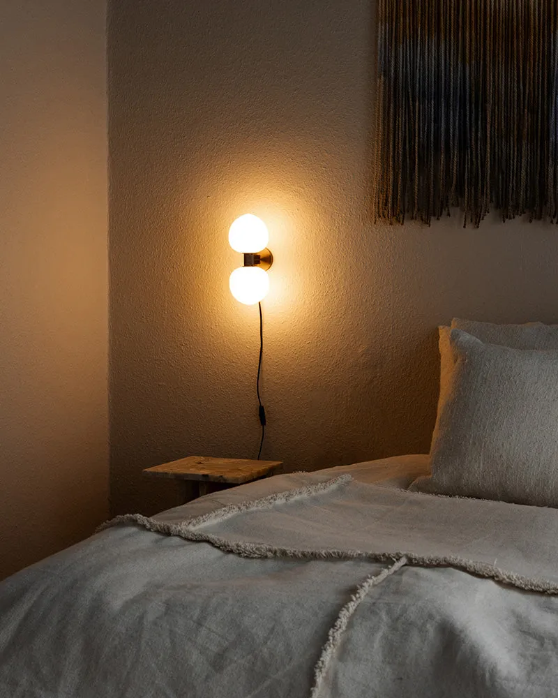 Memoir II 120 wall lamp, Bronze LYFA
