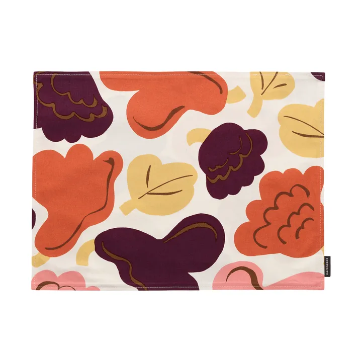 Pieni Kukasta Kukkaan Acryl placemat - Off white-plum-pink-terracotta - Marimekko