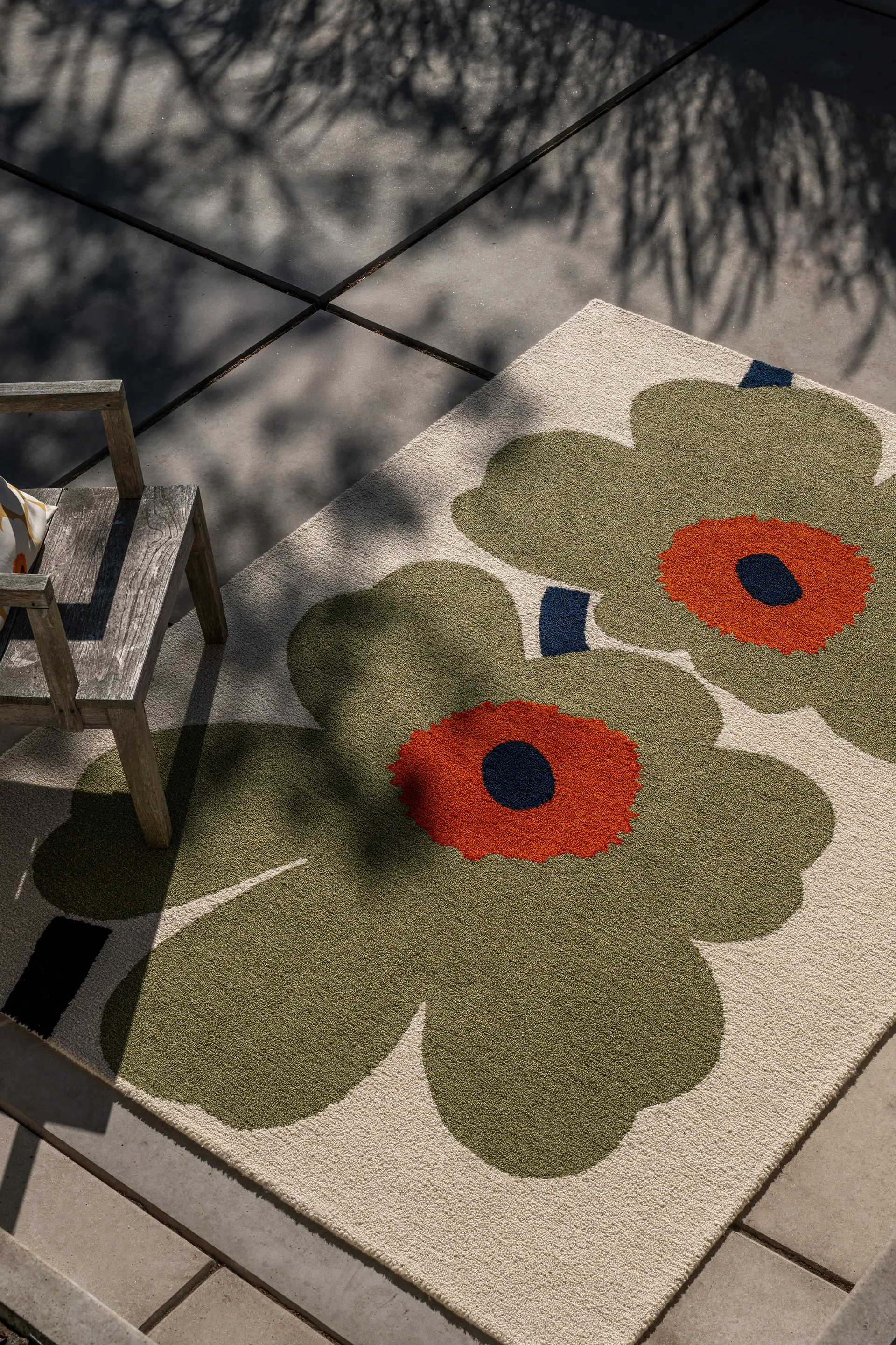 Unikko anniversary outdoor rug, Dusty green, 200x280 cm Marimekko