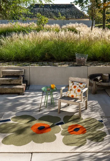 Unikko anniversary outdoor rug - Dusty green, 250x350 cm - Marimekko