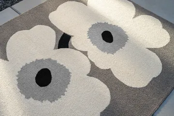Unikko anniversary outdoor rug - Grey, 140x200 cm - Marimekko