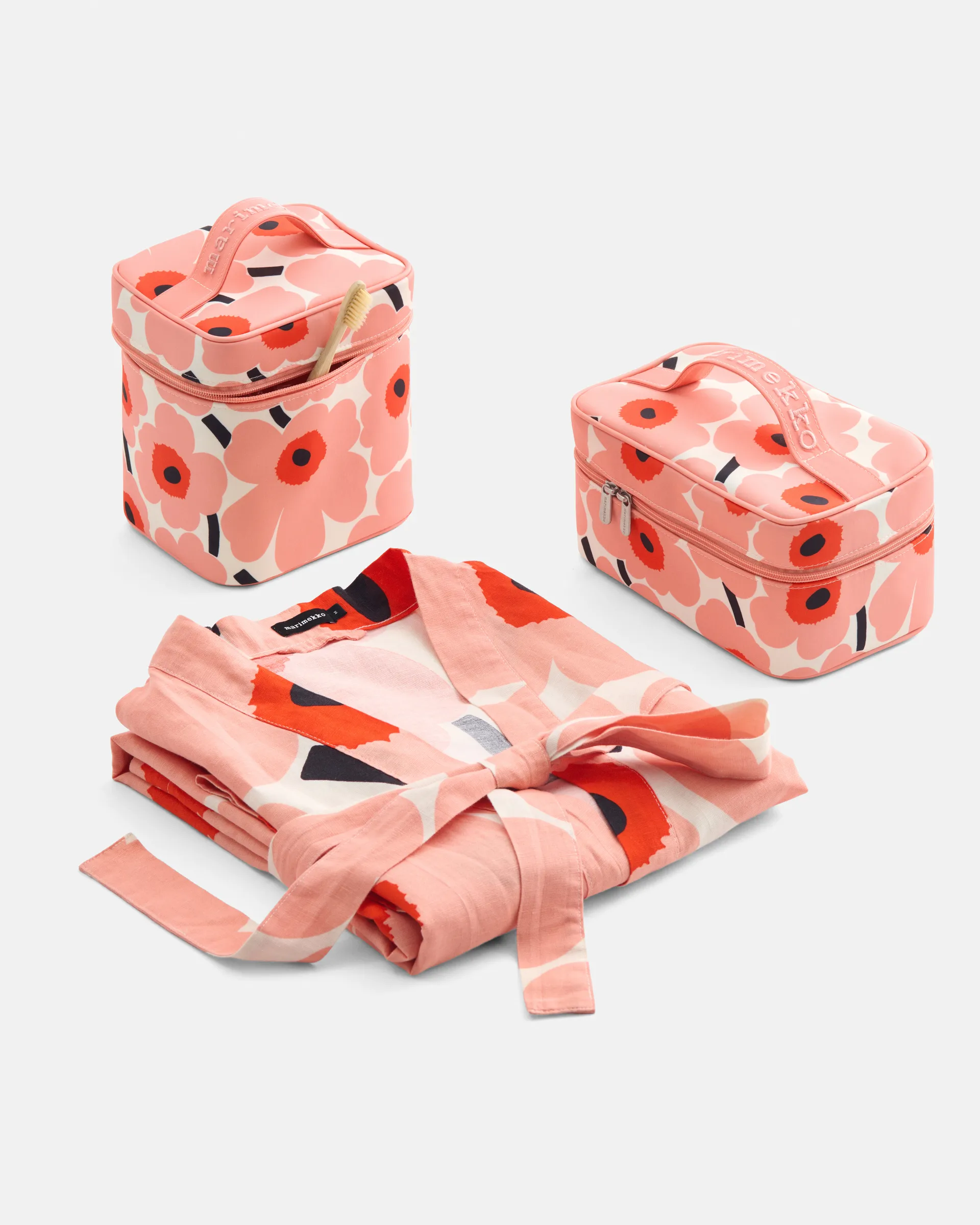 Unikko bathrobe L/XL, Off white-coral-orange red-charcoal Marimekko
