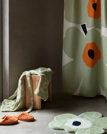 Unikko bathroom mat 73x74 cm - Sage-off white - Marimekko