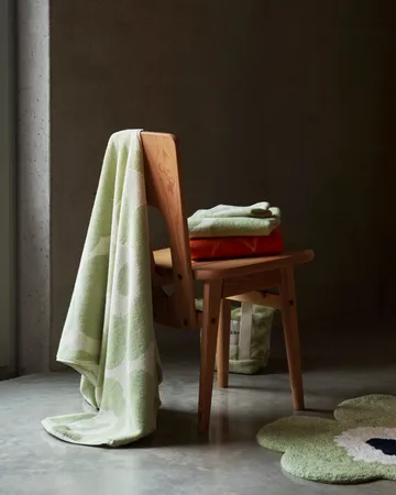Unikko bathroom mat 73x74 cm - Sage-off white - Marimekko