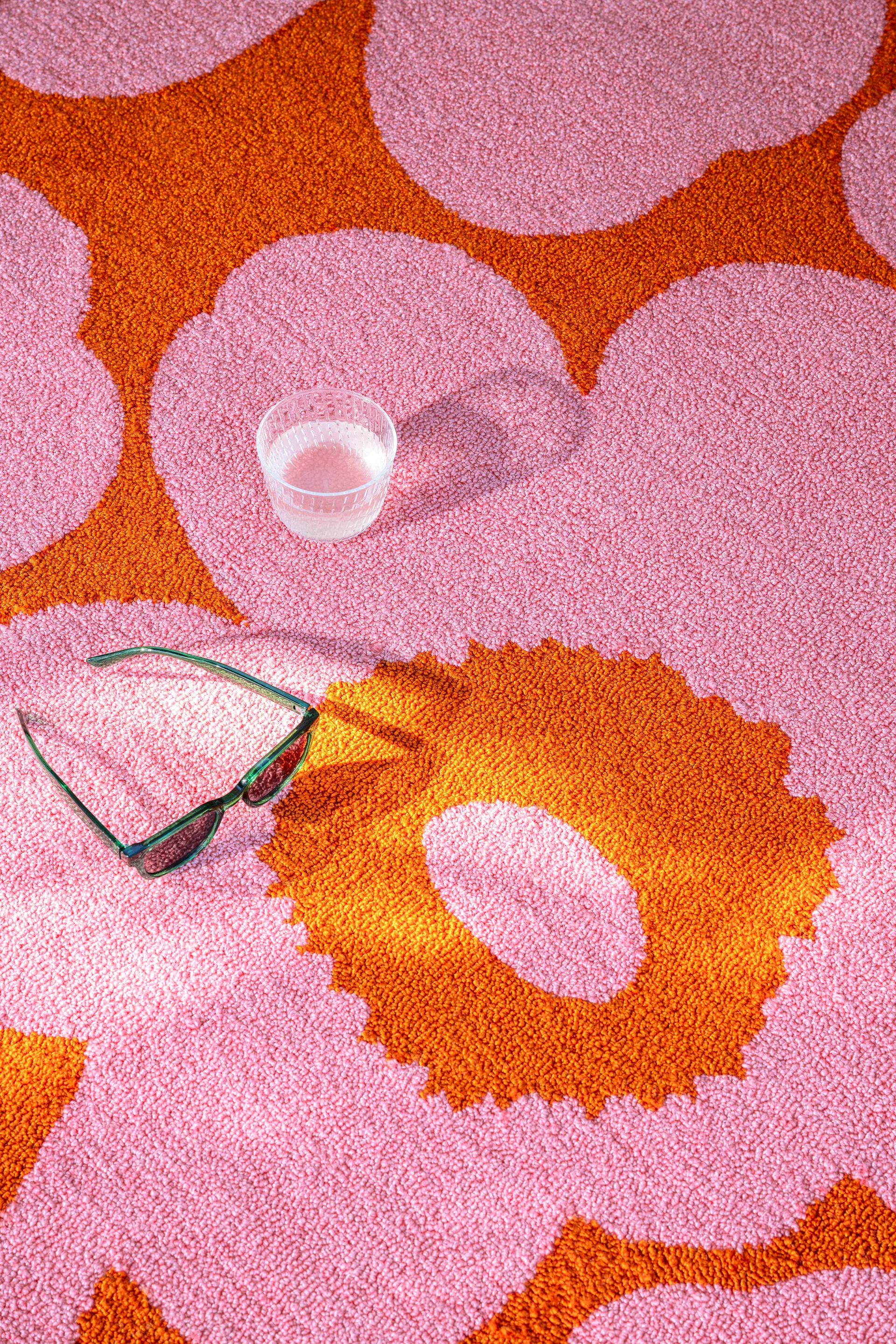 Unikko outdoor rug, Pink-orange, 250x350 cm Marimekko