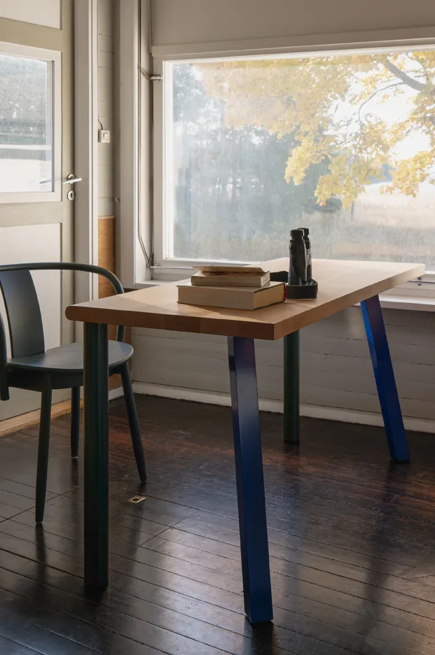 Homework desk 140x60 cm, Black stained ash Massproductions