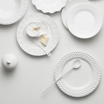 Bubbles plate 28 cm - White - Mateus