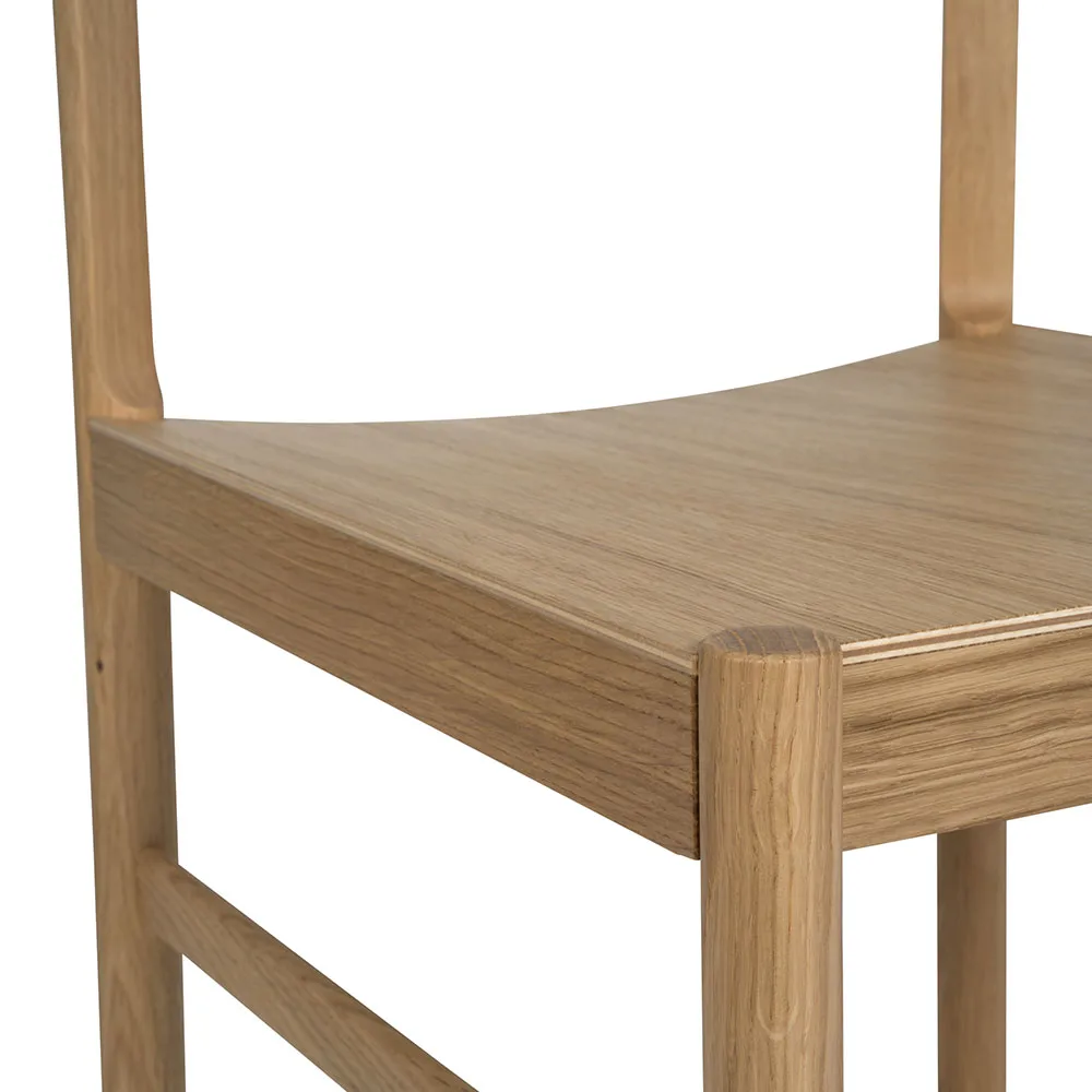 Rod chair, White pigmented matte lacquered oak Mavis