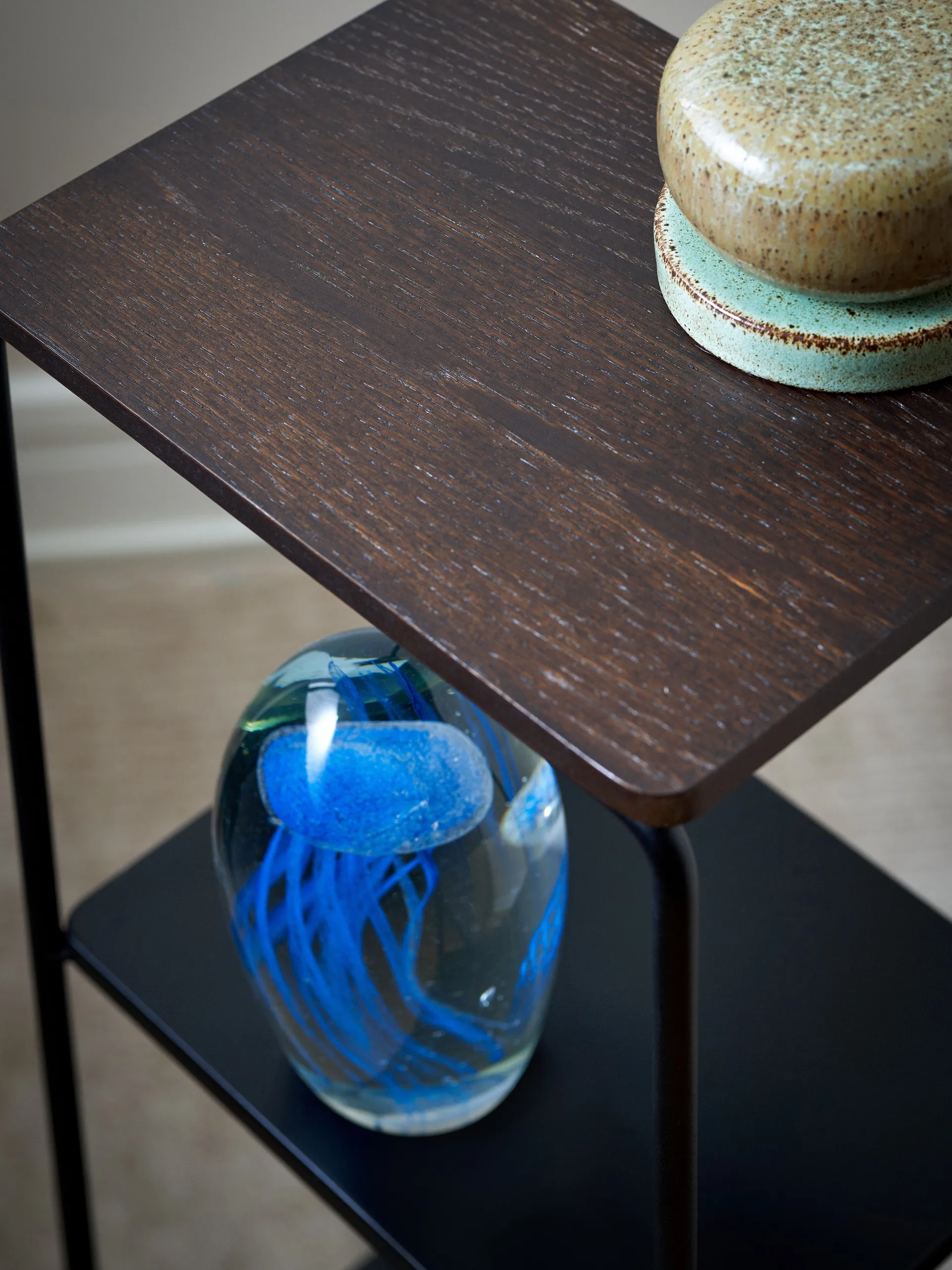 Mixrack Floor Shelf S shelf 26x19x57.2 cm, Stained oak-black Maze