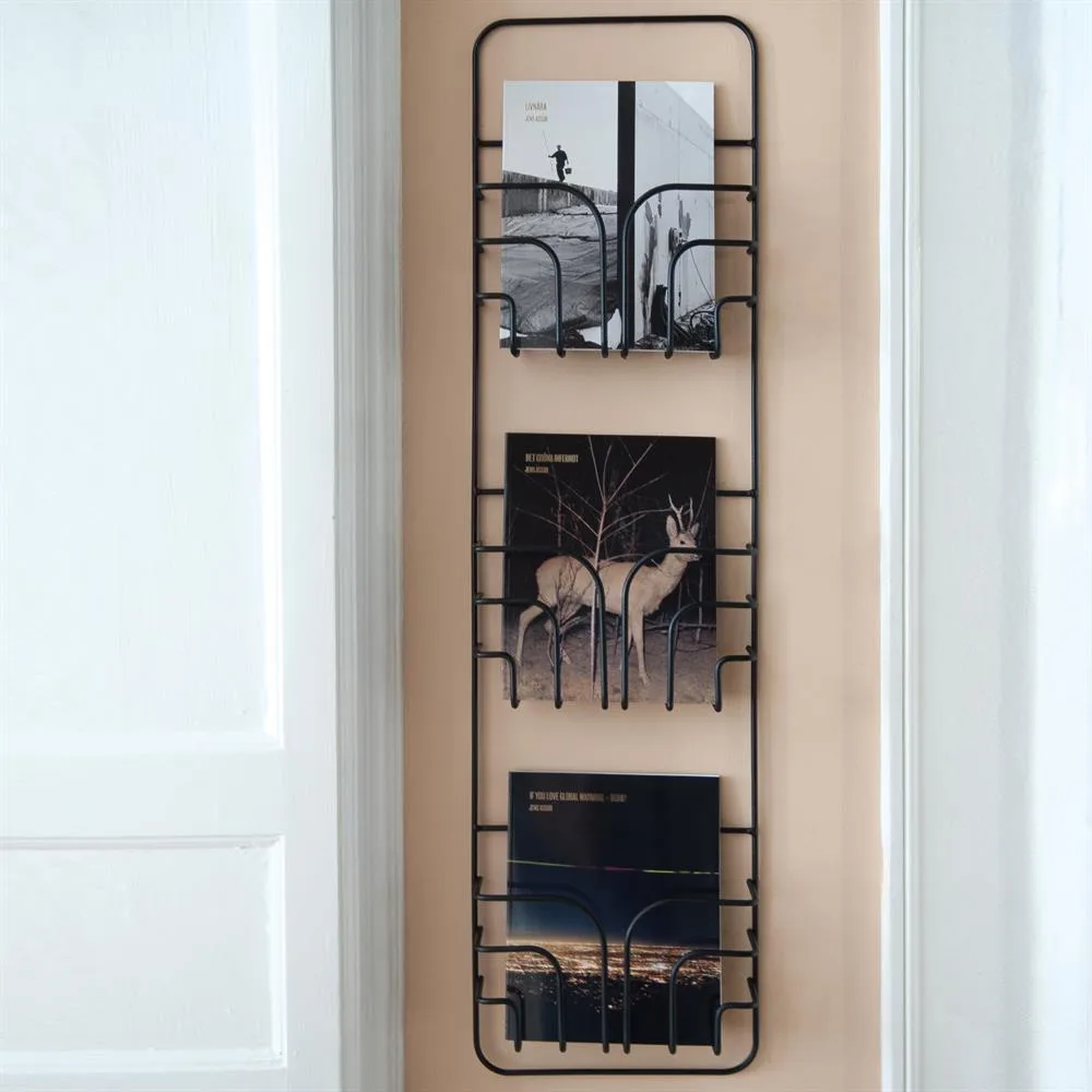 Now magazine holder, black Maze