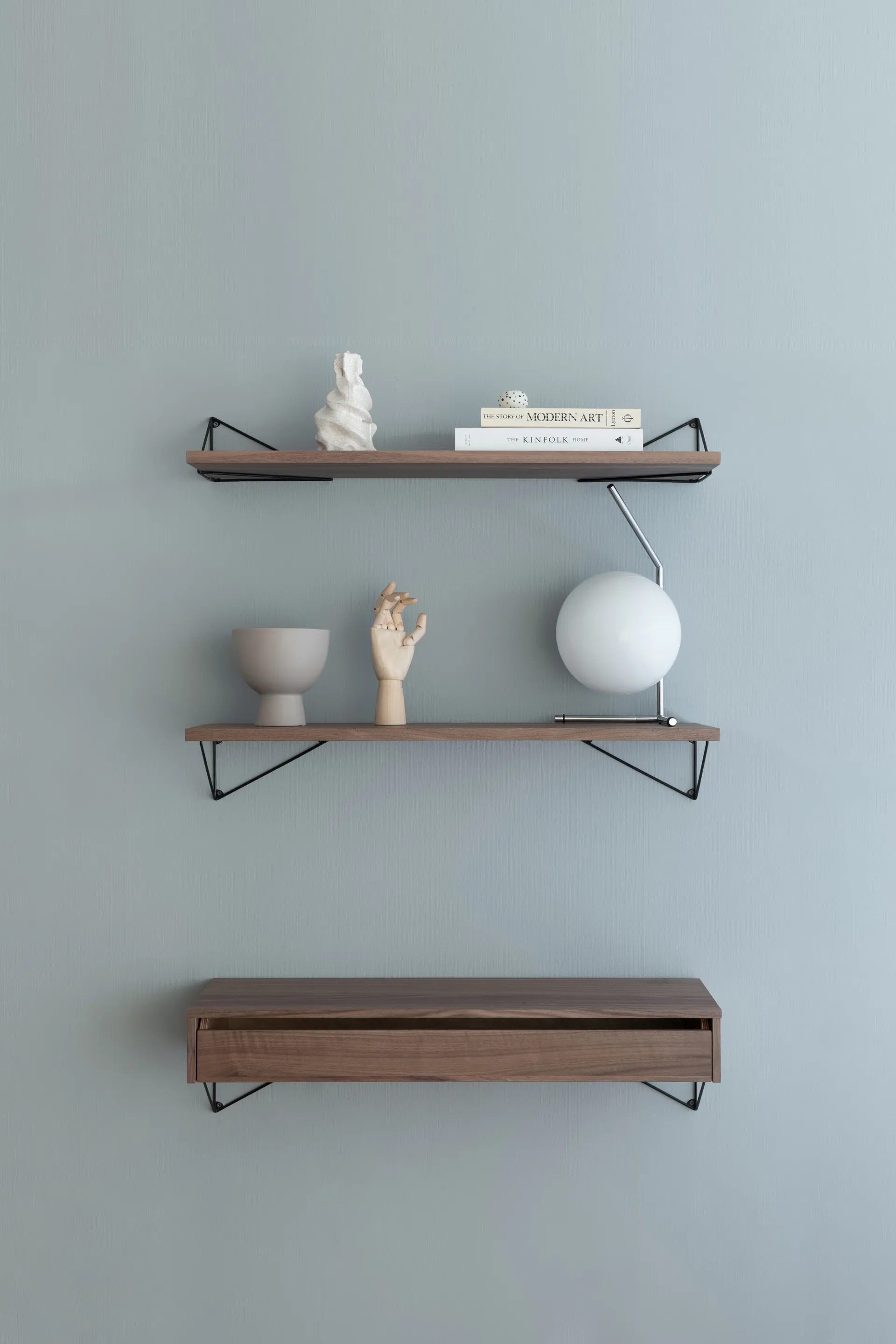 Pythagoras Bundle C shelving system walnut-black,  Maze