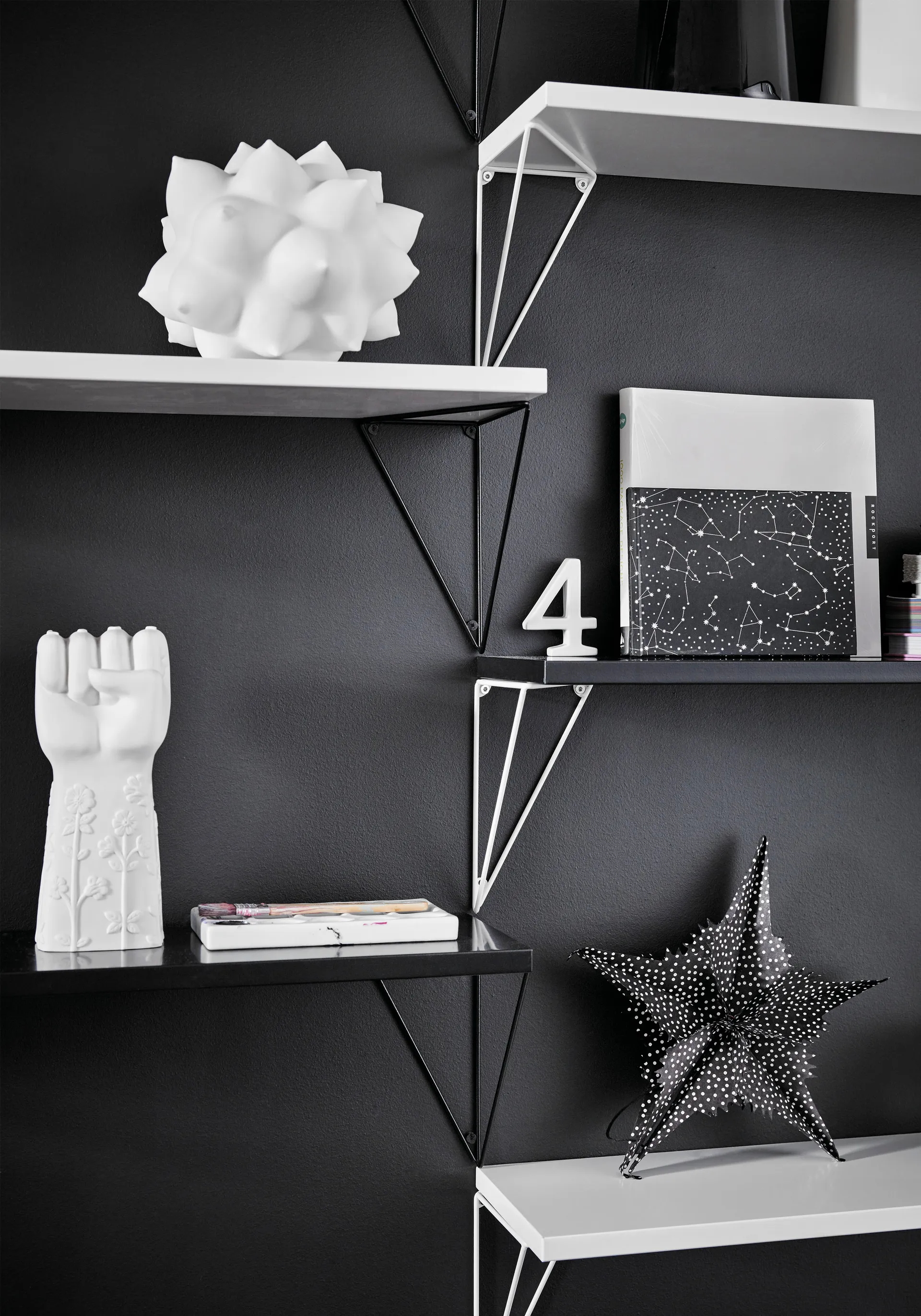 Pythagoras shelf, white Maze