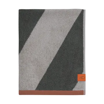 Diagonal towel - Dark olive, 70x133 cm - Mette Ditmer