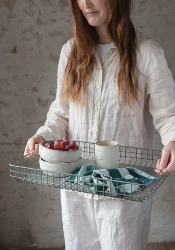 Lift serving tray 33.5x45.5 cm - Thyme green - Mette Ditmer