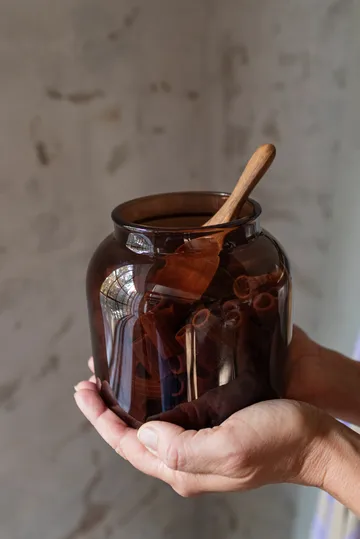 Luna jar with lid small 13 cm - Brown - Mette Ditmer