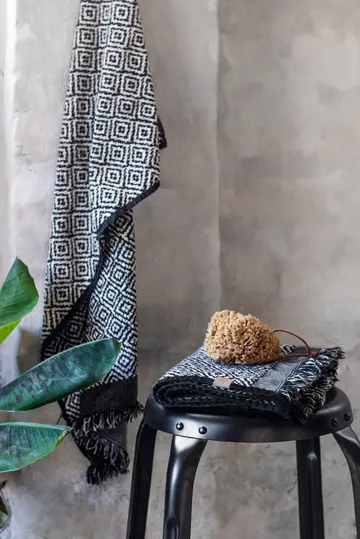 Morocco towel 70x135 cm - Black-white - Mette Ditmer