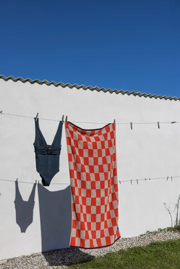 Retro towel - Dark orange, 50x90 cm - Mette Ditmer