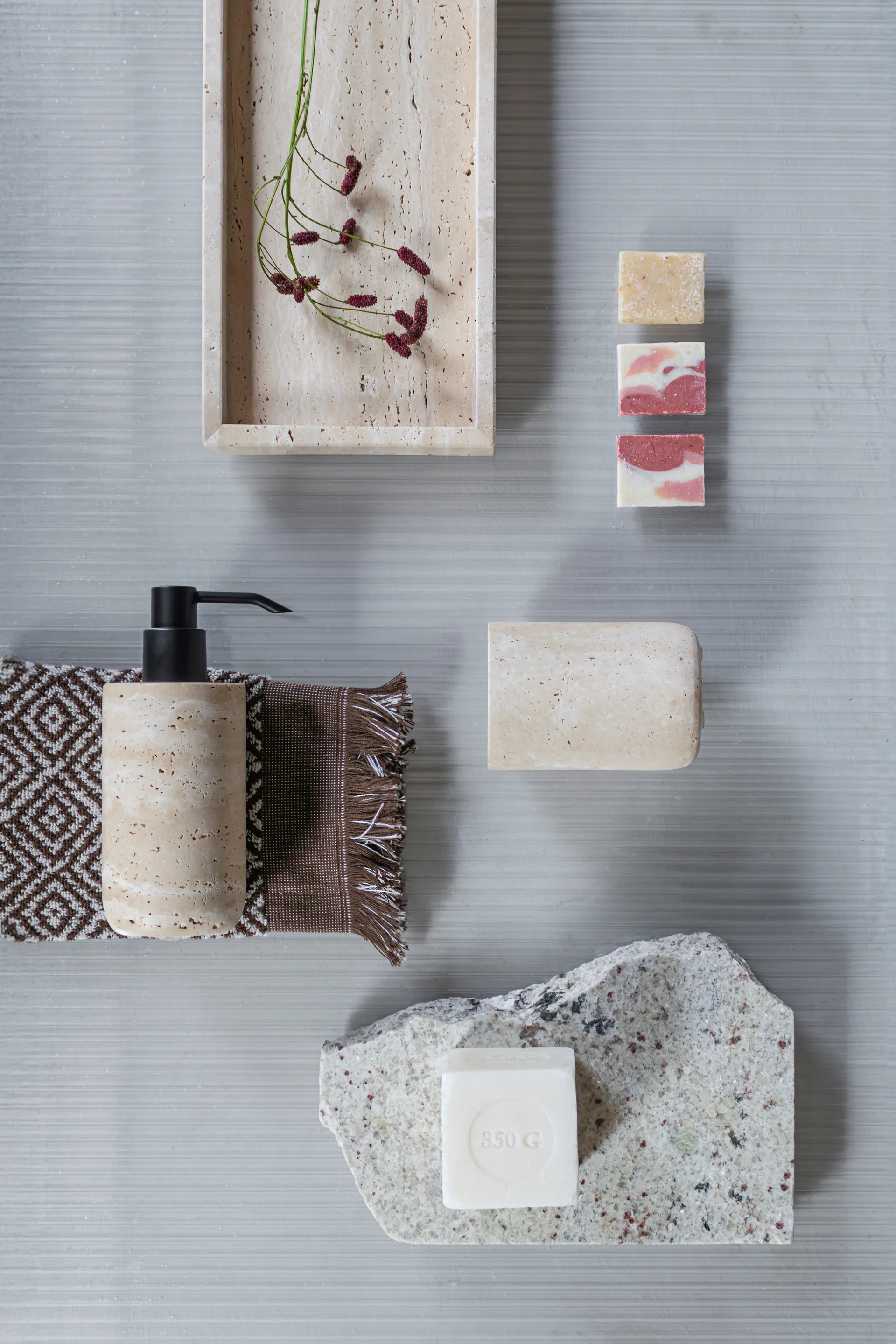 Travertine soap pump 17.5 cm, Linen Mette Ditmer