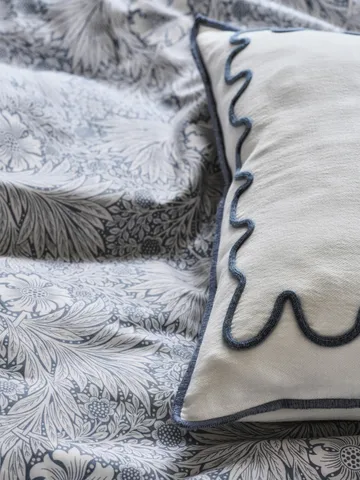 Morris & Co. Marigold Pillowcase - Blue, 50x60 cm - Mille Notti