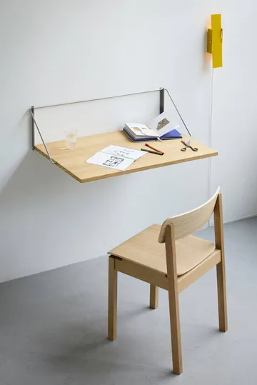 Everyday Chair chair - Lacquered oak - MOEBE