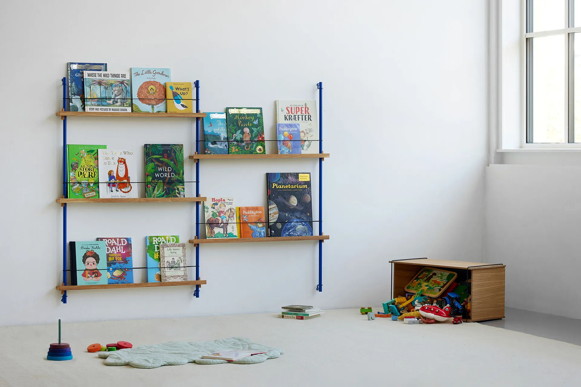 Magazine Shelving magazine rack, Smoked oak-pine green, 85x115x7 cm, MS.115.1 MOEBE