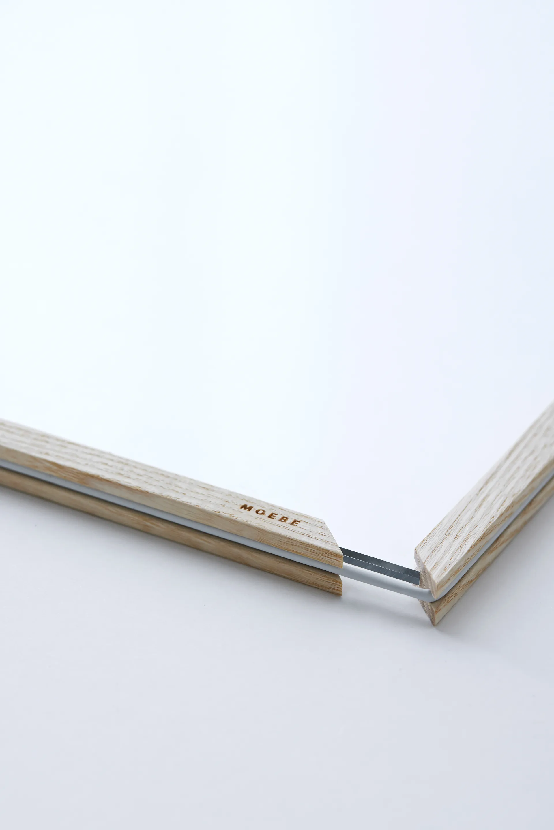 Moebe ash frame A5 16.8x23.2 cm, Transparent. Wood. Black MOEBE