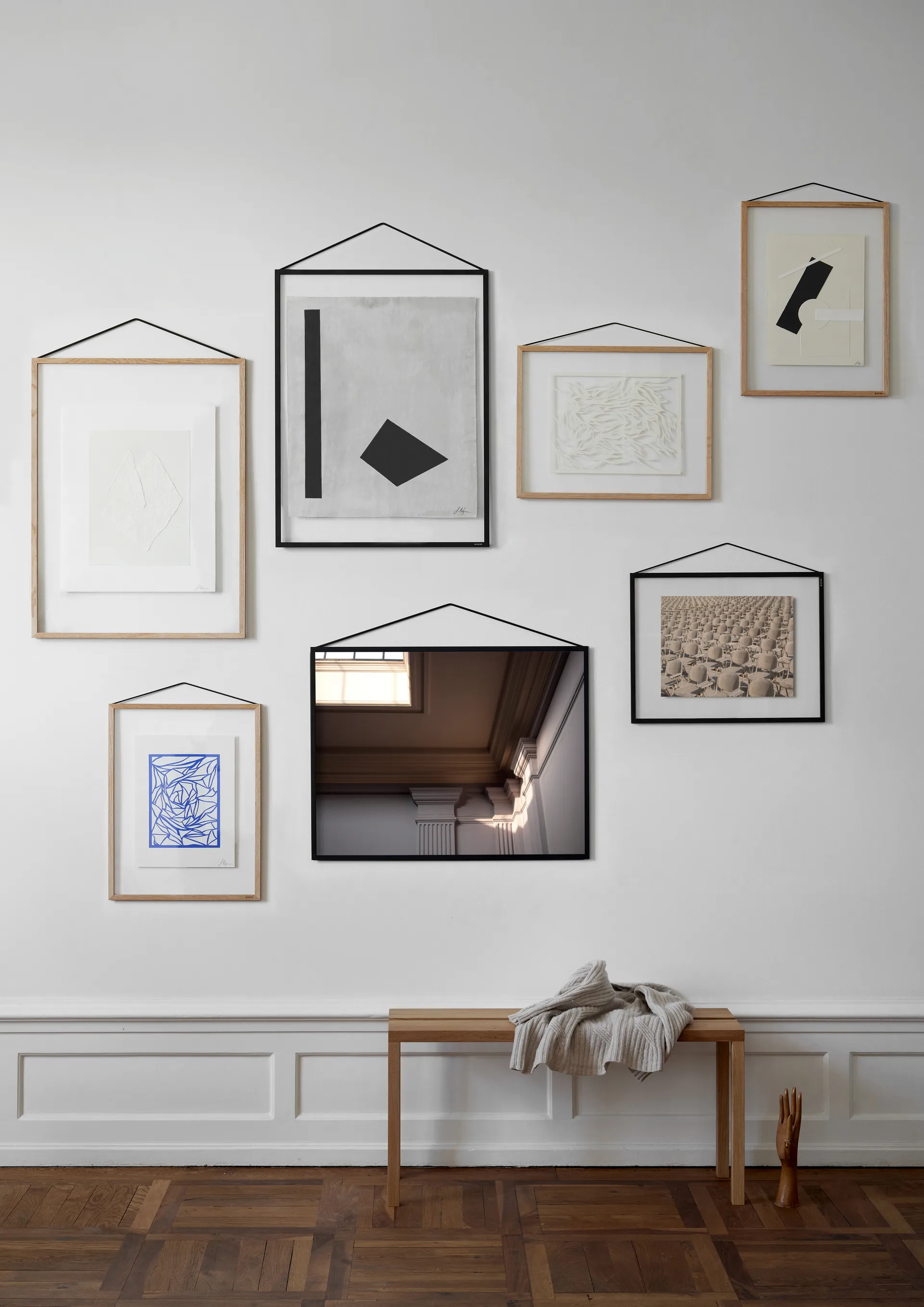 Moebe oak frame 50x70 cm, Transparent. Wood. Black MOEBE