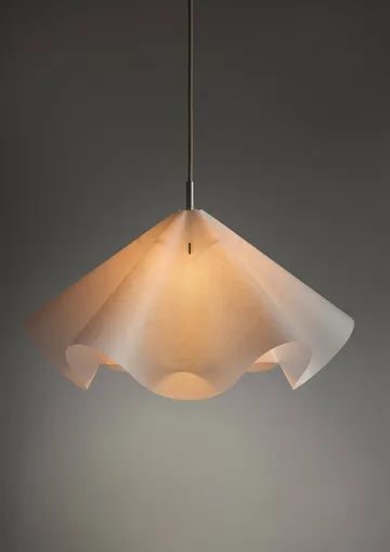 Sinuate pendant lamp - White-brass, medium Ø60x30 cm - MOEBE