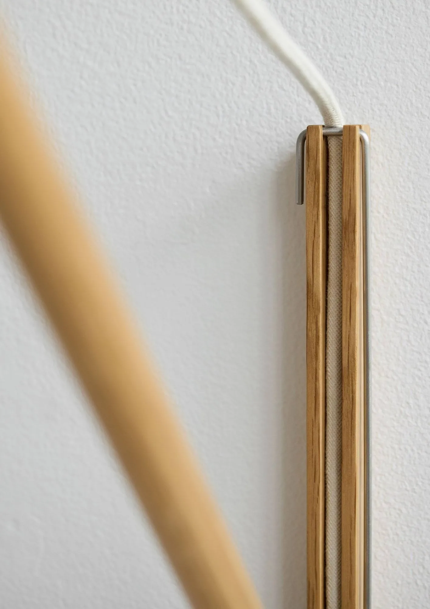 Suspended wall lamp, Oak-white MOEBE