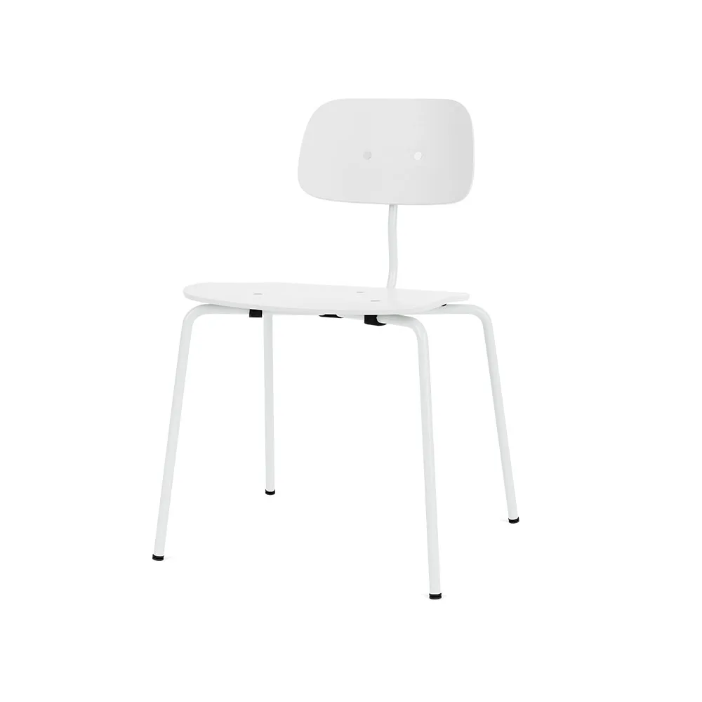 Kevi 2060 chair, Snow laquered stand stainedash Montana