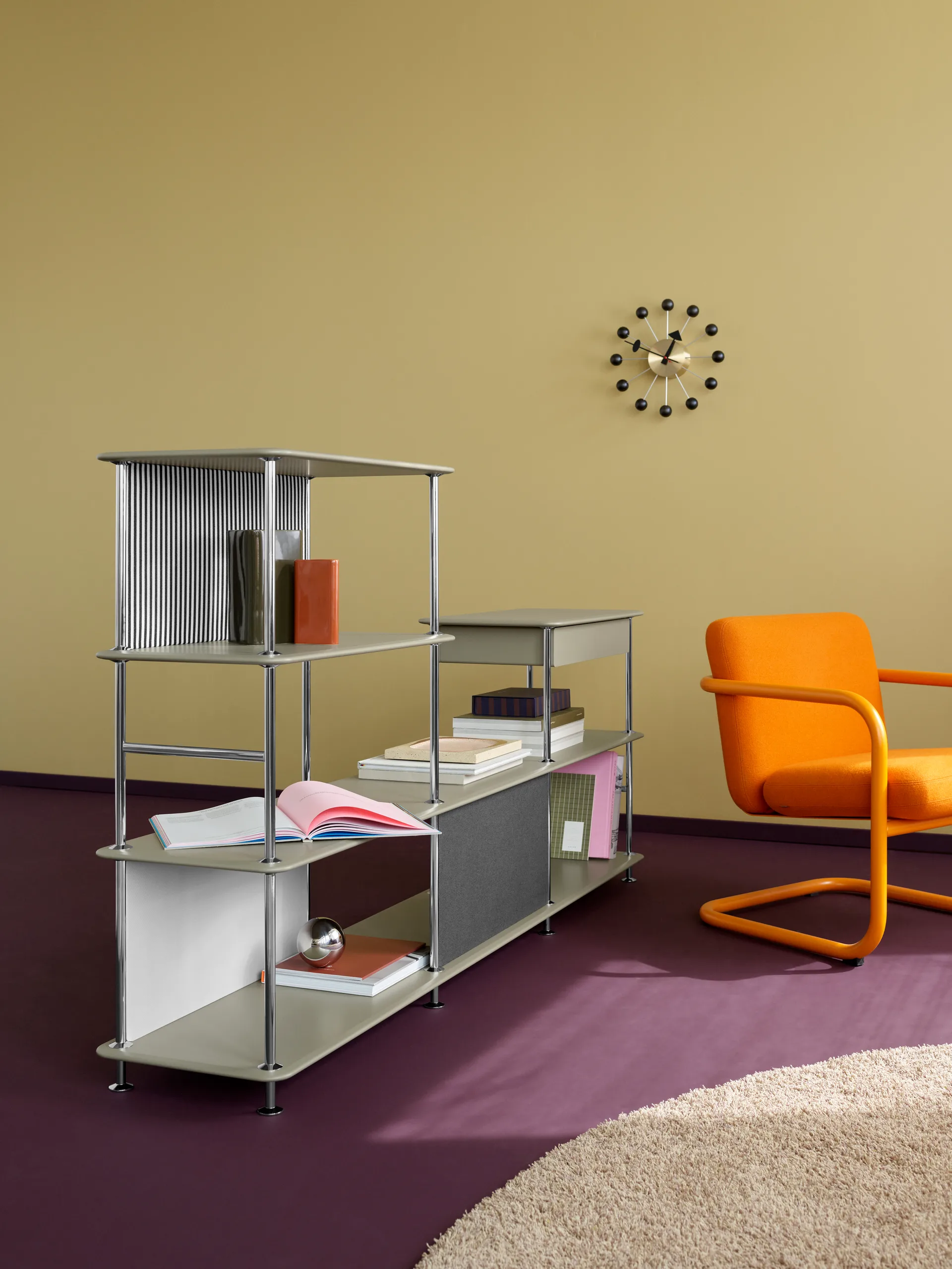 Montana Free 312000 shelf, Fennel structured-chrome Montana