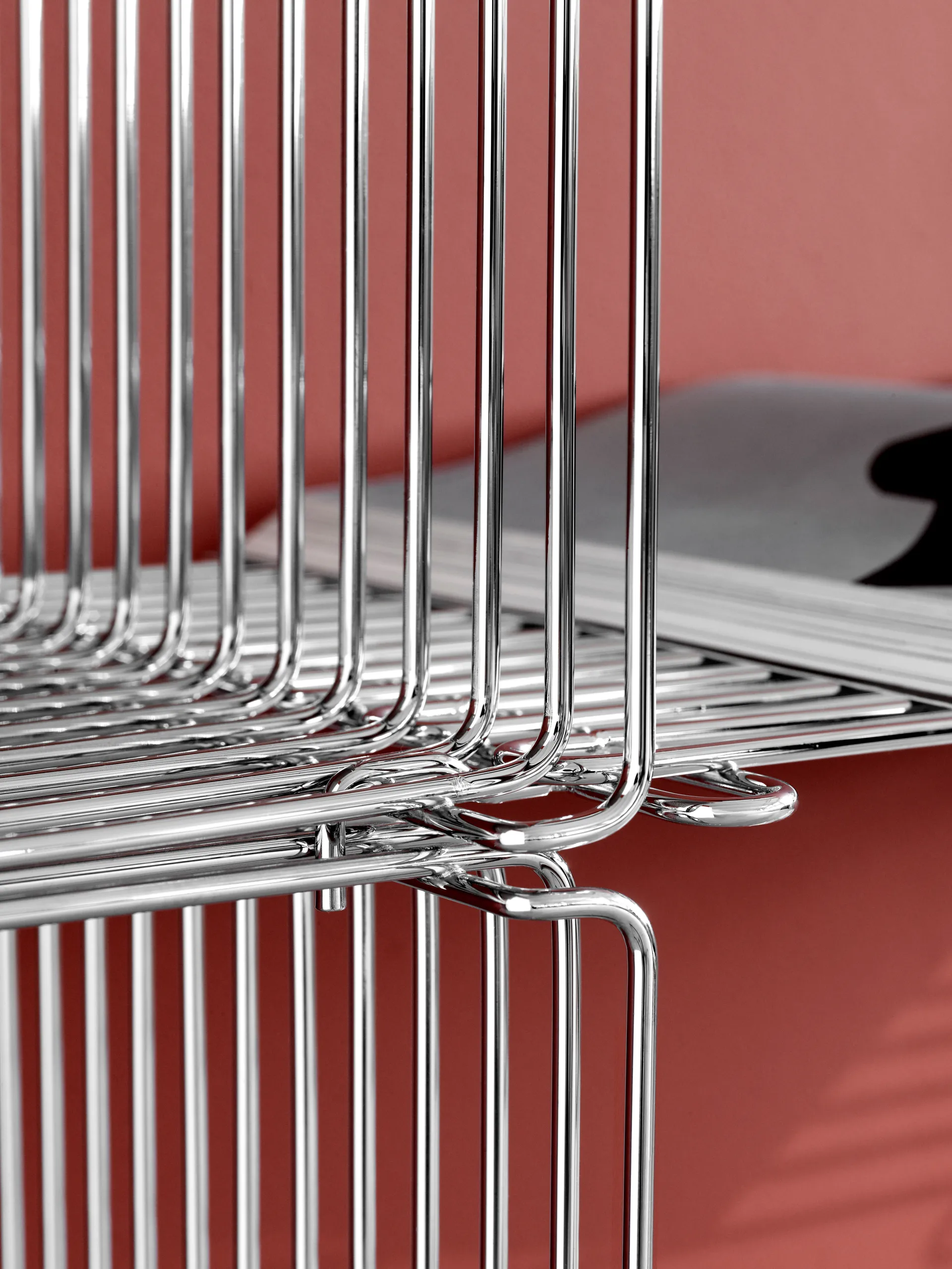 Panton Wire Extended shelf 70x34,8x34,8 cm, Chrome Montana