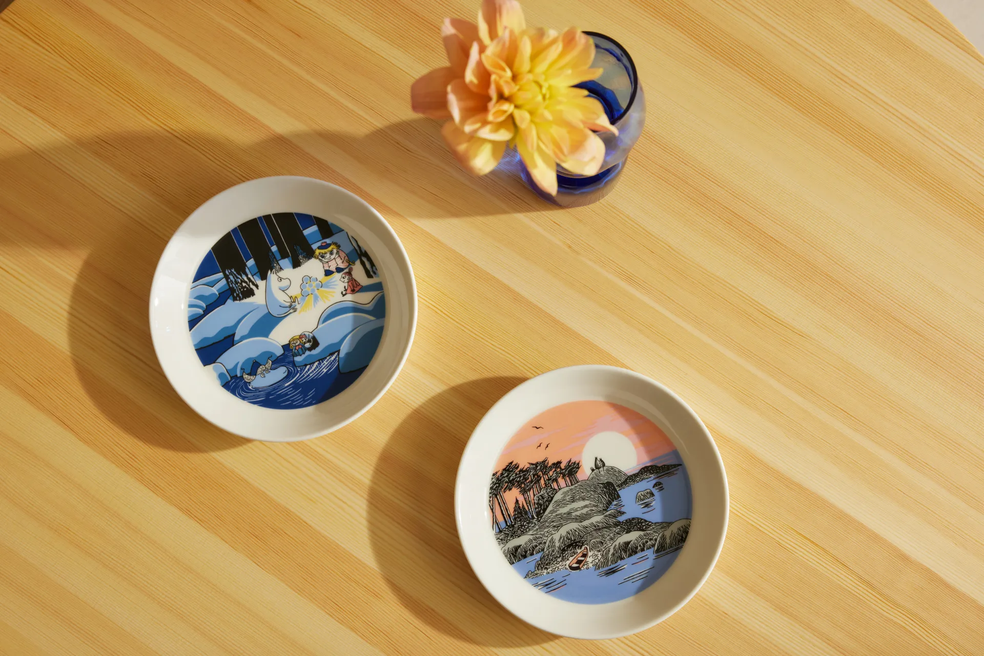 Snow lantern & Moomin’s Day 2018 Moomin plate set, Ø19 cm Moomin Arabia