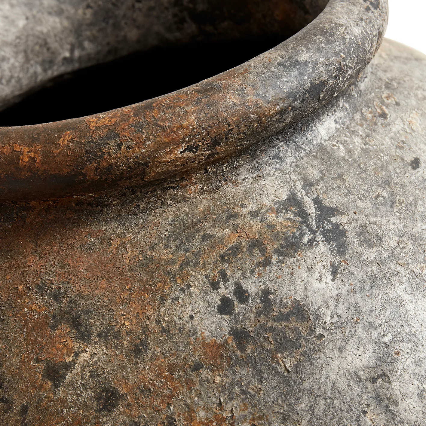 Echo flower pot h50 cm Ø37 cm, rust-grey MUUBS
