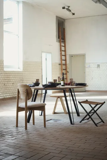 Oka chair - Natural oiled oak, sand - MUUBS