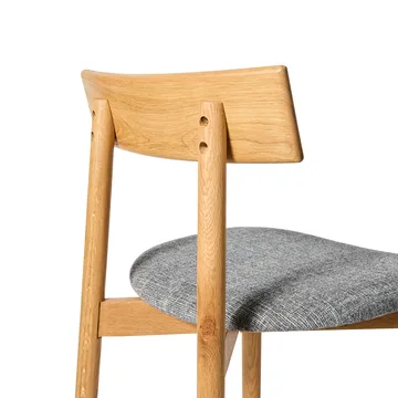 Tetra bar stool - Concrete-colored fabric–natural oiled oak - MUUBS