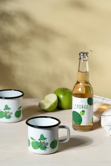 Moomin enamel mug 37 cl - Joyfull Apples - Muurla