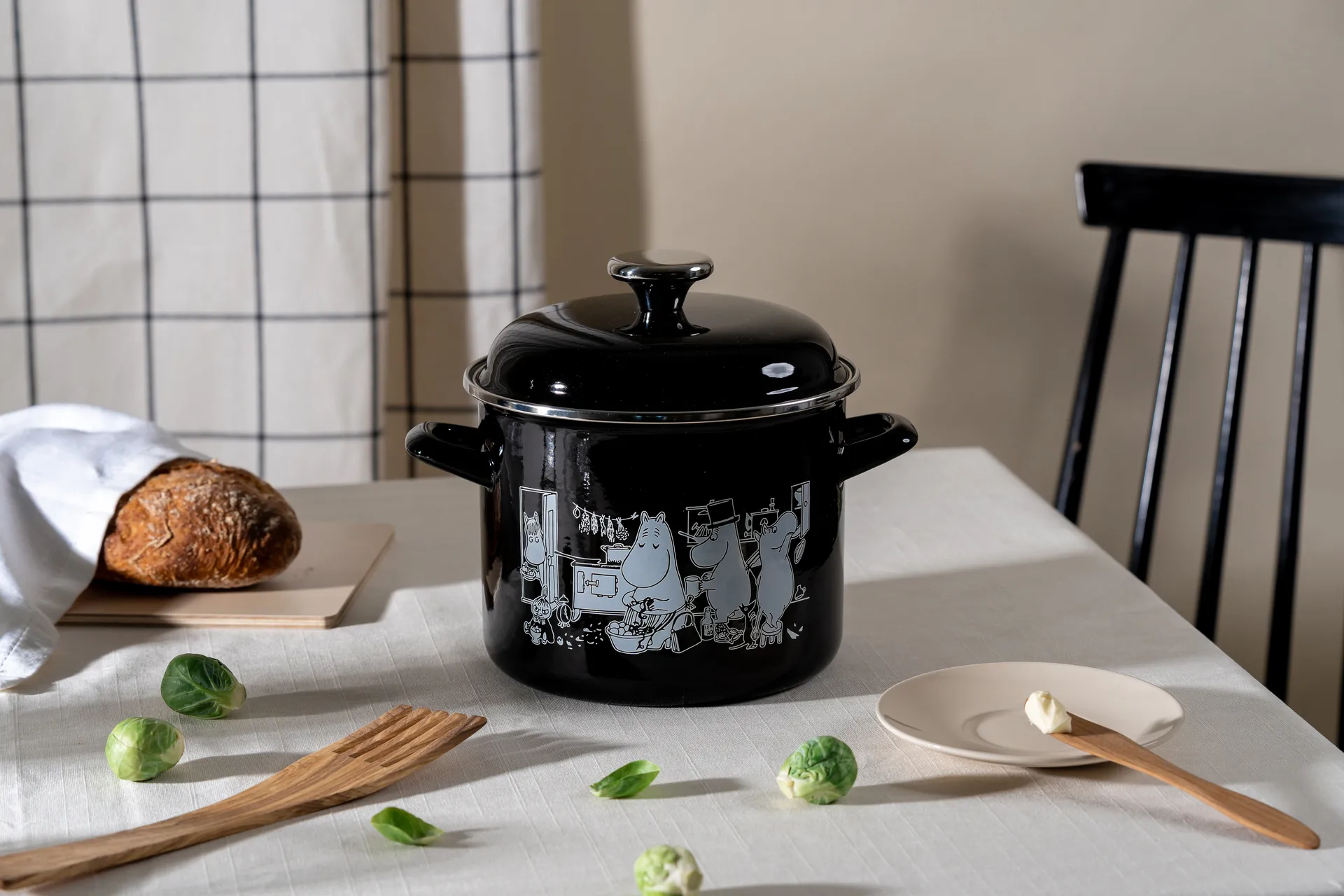Moomin enamel pot high lid 3.5 L, The Kitchen Muurla