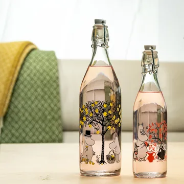 Moomin glass bottle 1 L - Apples - Muurla