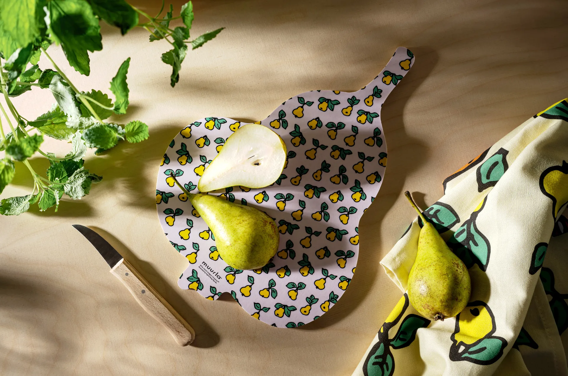 Pippi Chop & Serve cutting board 21x30 cm, Fruits Muurla