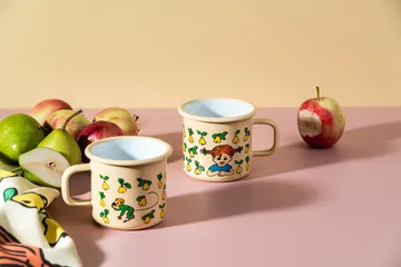 Pippi Longstocking enamel mug 3.7 dl - Fruits - Muurla