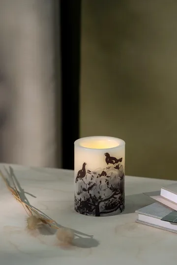 Teemu Järvi x Muurla LED candle Ø7.5x10 cm - Winter Capercaillie - Muurla