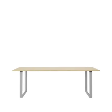 70/70 dining table 225x90 cm - Solid oak-Grey - Muuto