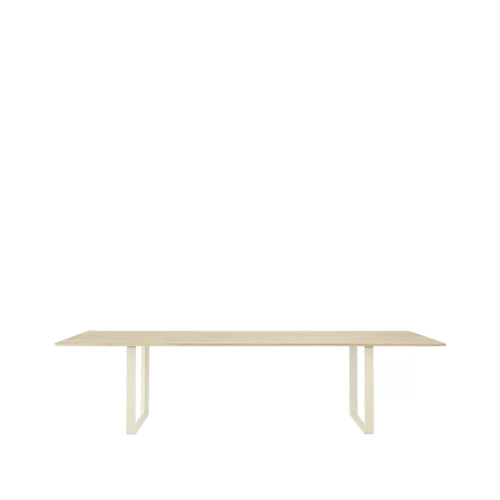 70/70 dining table 295x108 cm, Solid oak-Sand Muuto