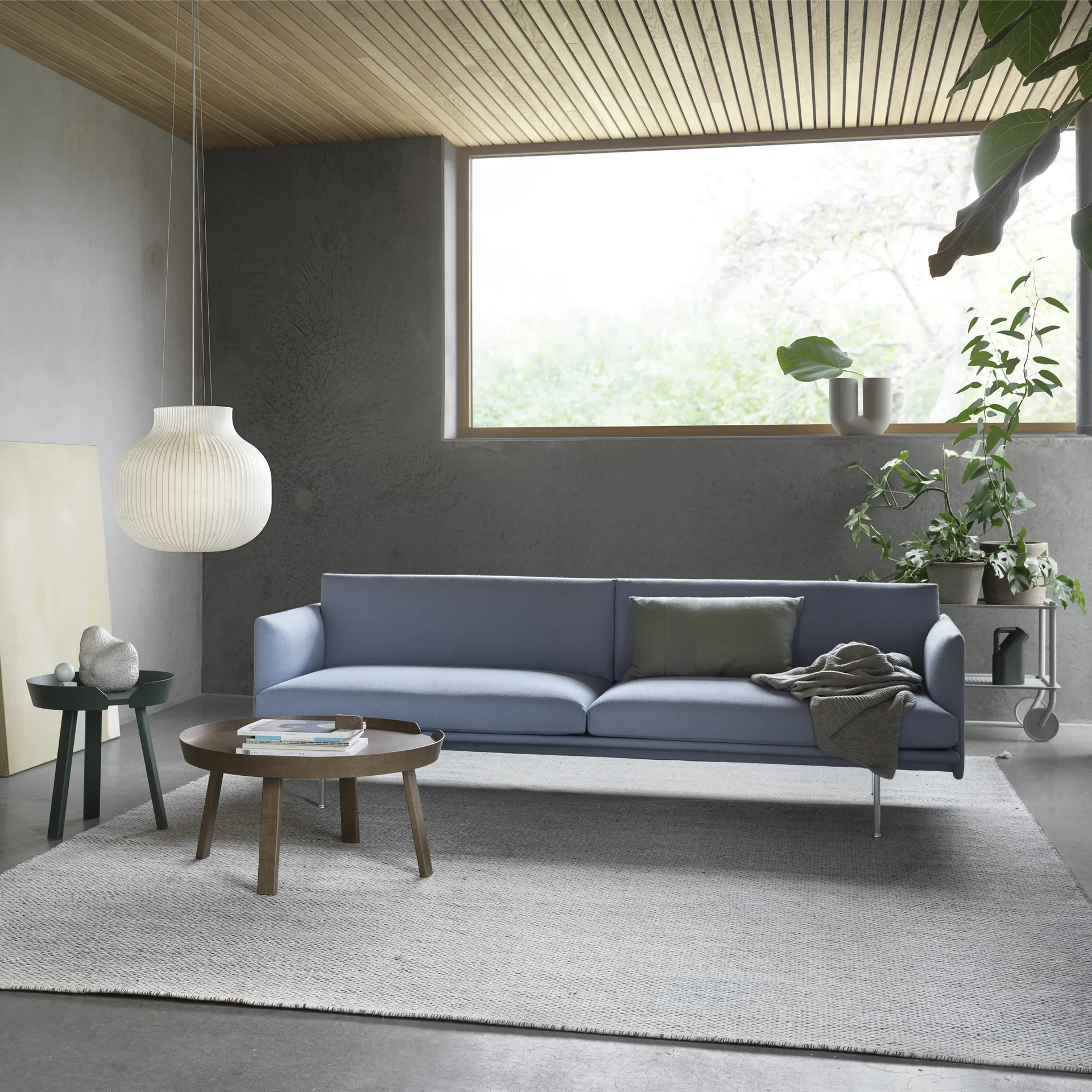Around table small, Dark green Muuto