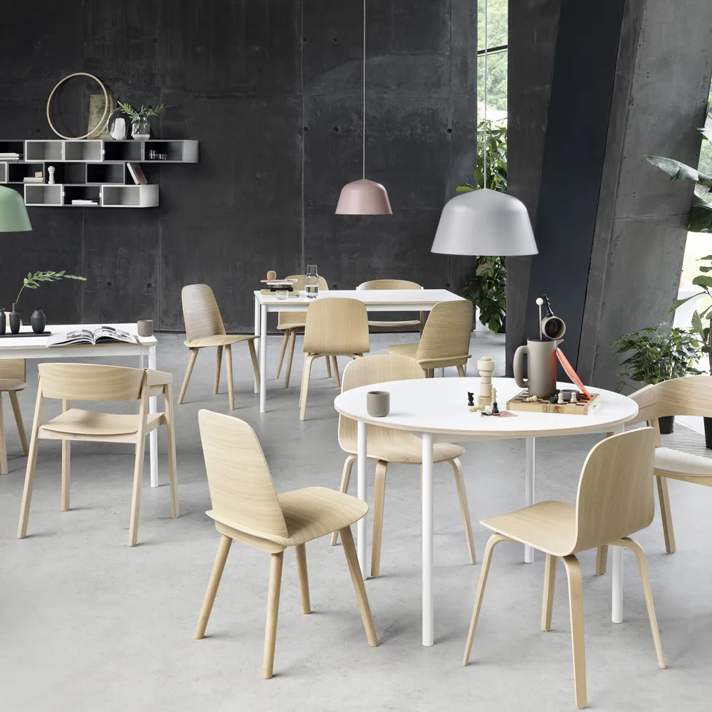 Base dining table round Ø110 cm, White laminate-Plywood-White Muuto