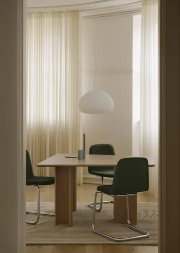 Brink Chair Cantilever Base chair - Black-black - Muuto